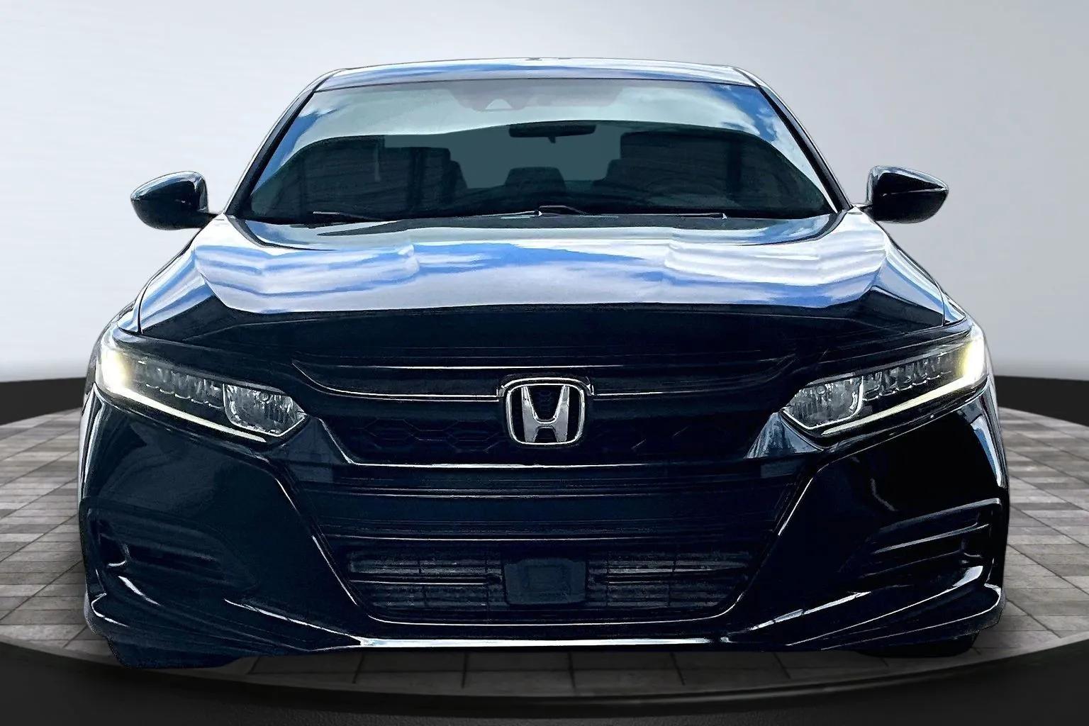 honda accord 2018 1HGCV1F1XJA163417 image honda accord 2018 1HGCV1F1XJA163417 image
