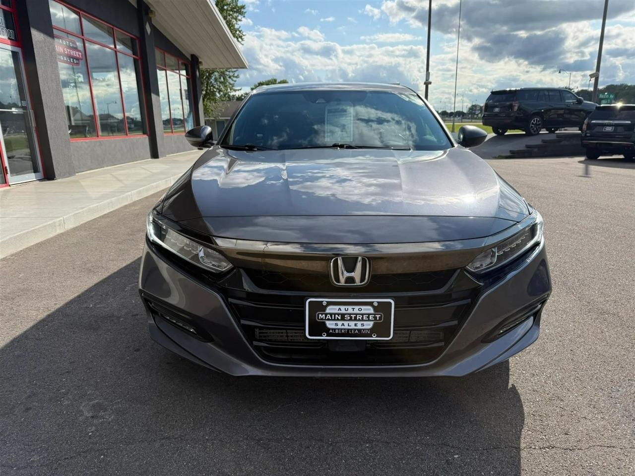 honda accord 2018 1HGCV1F34JA133105 image honda accord 2018 1HGCV1F34JA133105 image