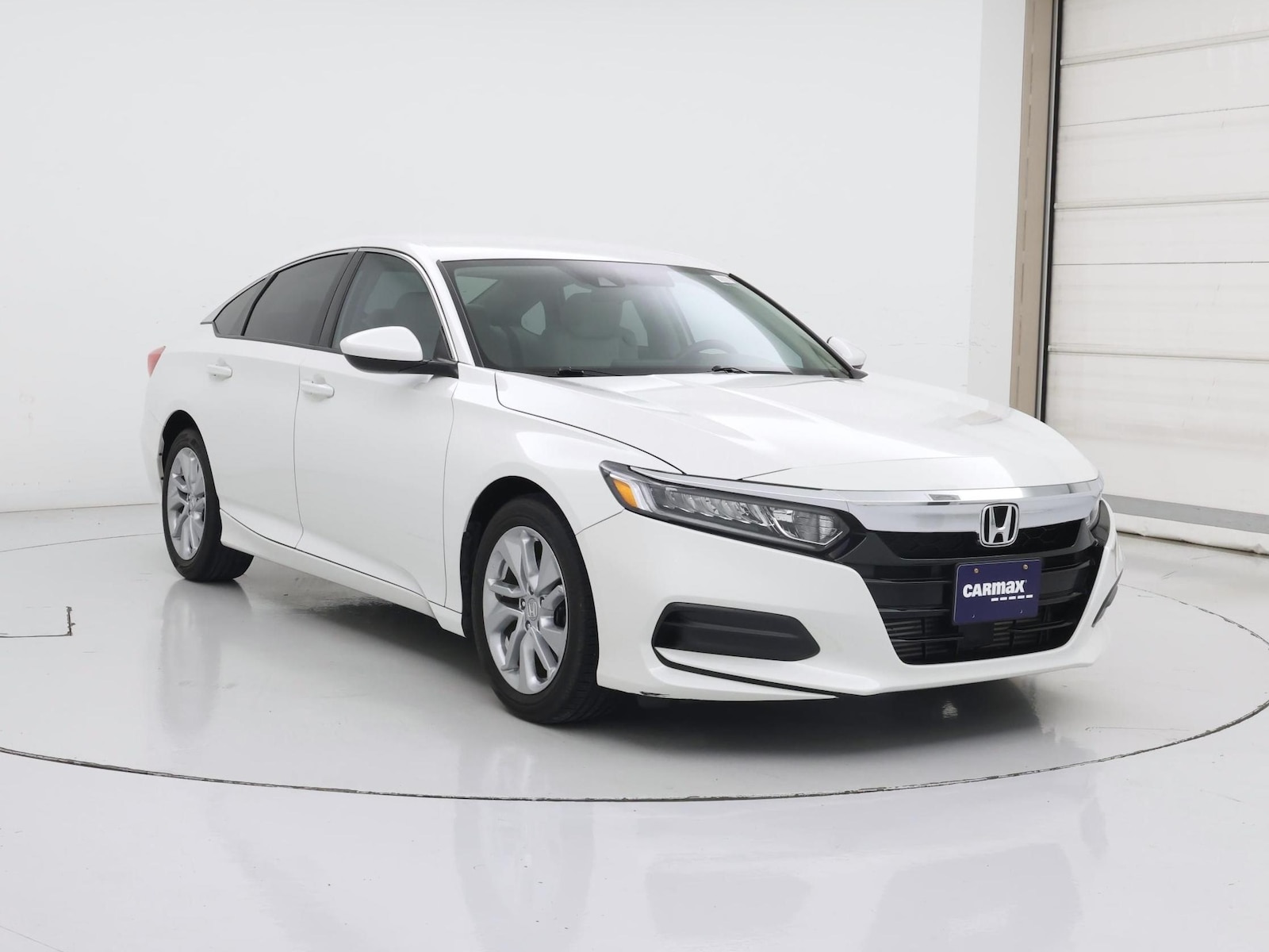 honda accord 2018 1HGCV1F10JA093930 image honda accord 2018 1HGCV1F10JA093930 image