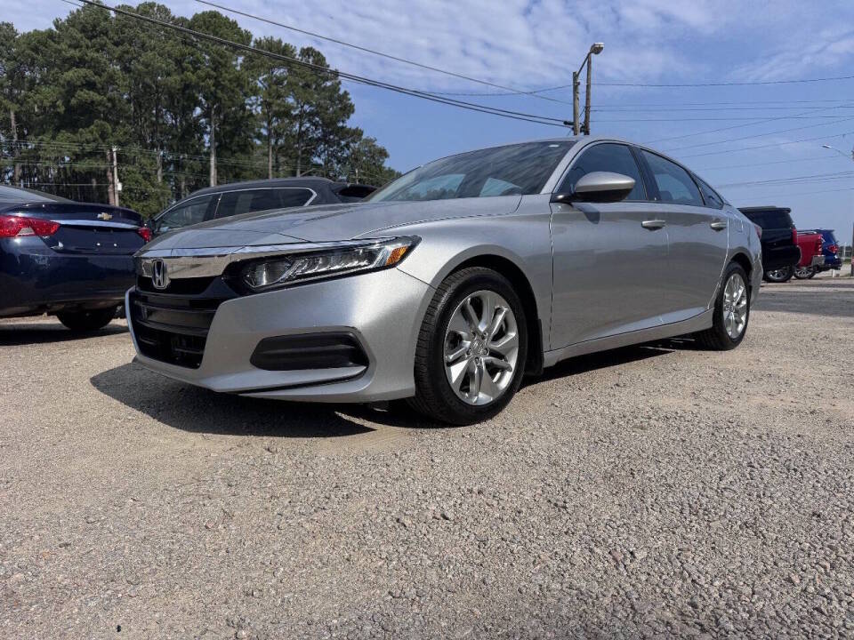 honda accord 2018 1HGCV1F11JA143914 image honda accord 2018 1HGCV1F11JA143914 image