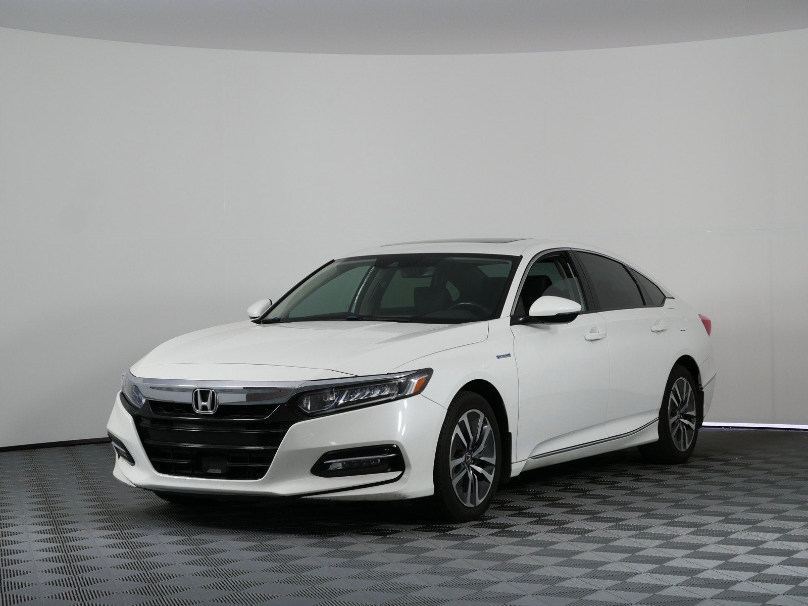 honda accord 2018 1HGCV3F58JA004460 image honda accord 2018 1HGCV3F58JA004460 image