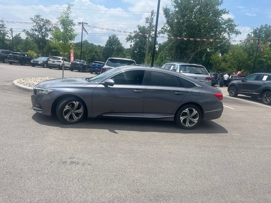 honda accord 2018 1HGCV1F49JA092835 image honda accord 2018 1HGCV1F49JA092835 image