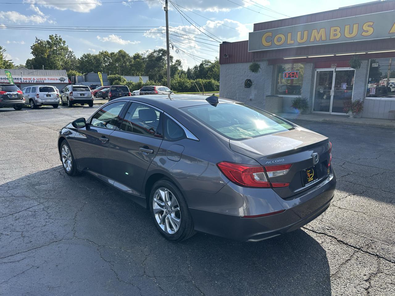 honda accord 2018 1HGCV1F17JA268397 image honda accord 2018 1HGCV1F17JA268397 image