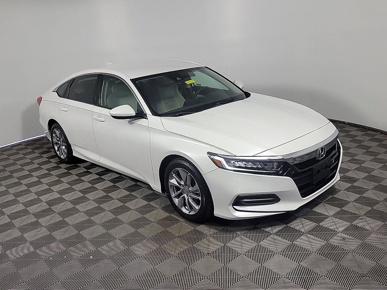 honda accord 2018 1HGCV1F18JA044636 image honda accord 2018 1HGCV1F18JA044636 image