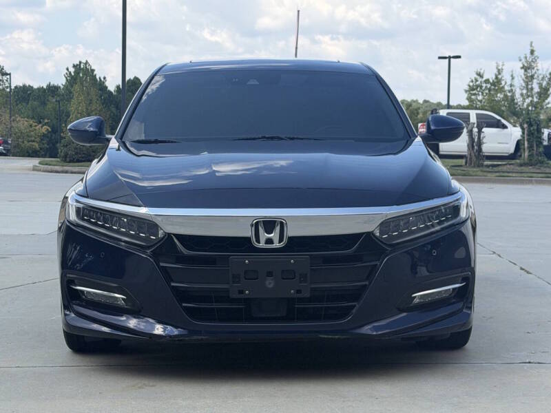 honda accord 2018 1HGCV3F9XJA013695 image honda accord 2018 1HGCV3F9XJA013695 image