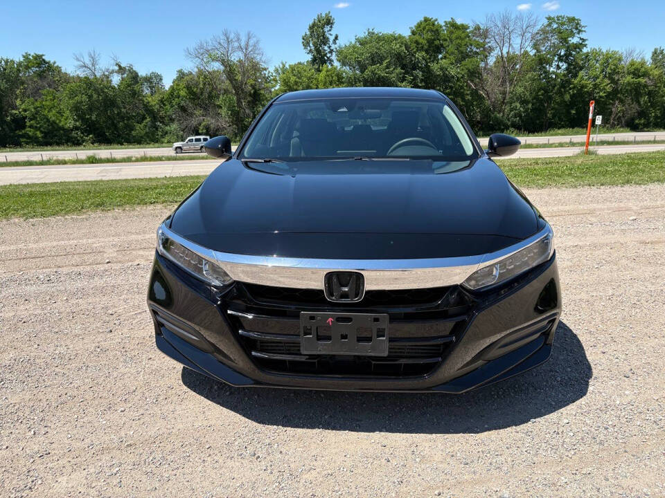 honda accord 2018 1HGCV1F11JA060998 image honda accord 2018 1HGCV1F11JA060998 image
