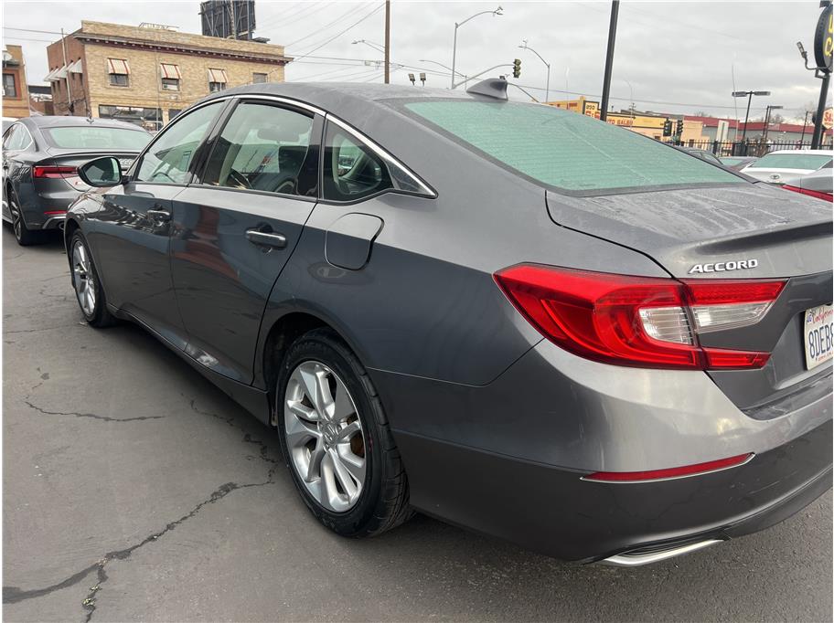 honda accord 2018 1HGCV1F10JA086413 image honda accord 2018 1HGCV1F10JA086413 image