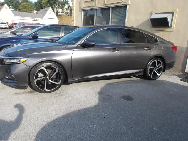 honda accord 2018 1HGCV1F32JA079061 image honda accord 2018 1HGCV1F32JA079061 image