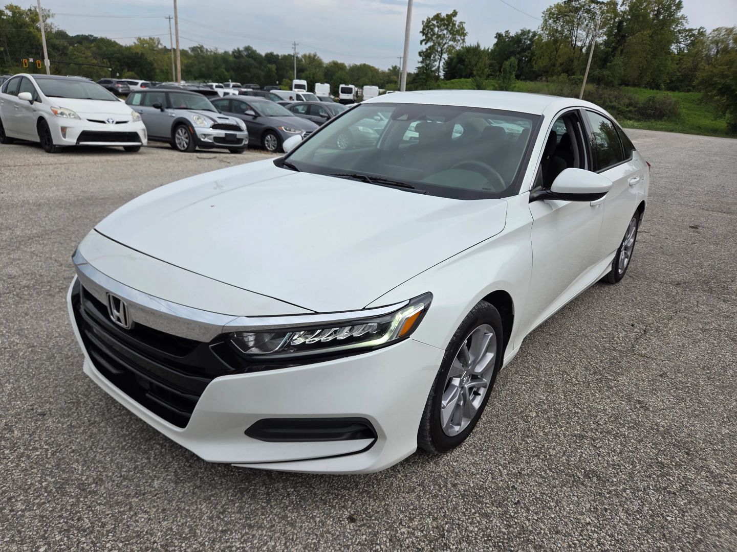 honda accord 2018 1HGCV1F16JA040701 image honda accord 2018 1HGCV1F16JA040701 image