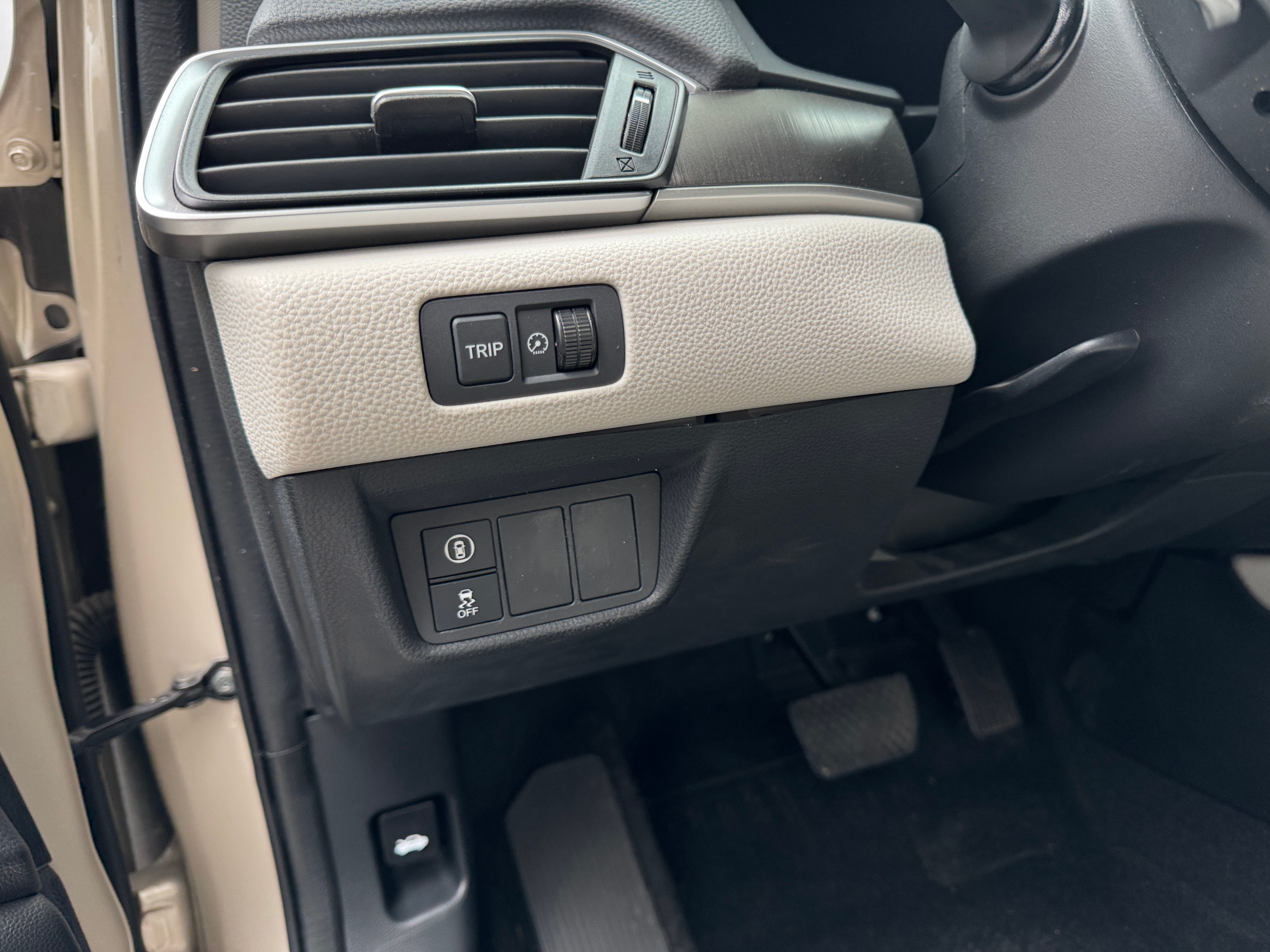 honda accord 2018 1HGCV3F12JA009005 image honda accord 2018 1HGCV3F12JA009005 image