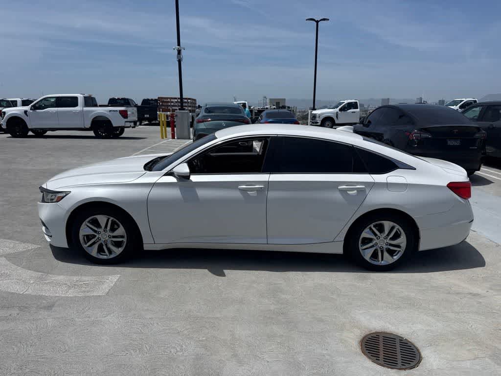 honda accord 2018 1HGCV1F19JA123331 image honda accord 2018 1HGCV1F19JA123331 image