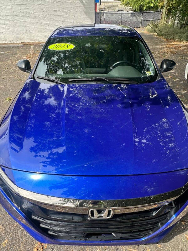 honda accord 2018 1HGCV1F36JA185240 image honda accord 2018 1HGCV1F36JA185240 image