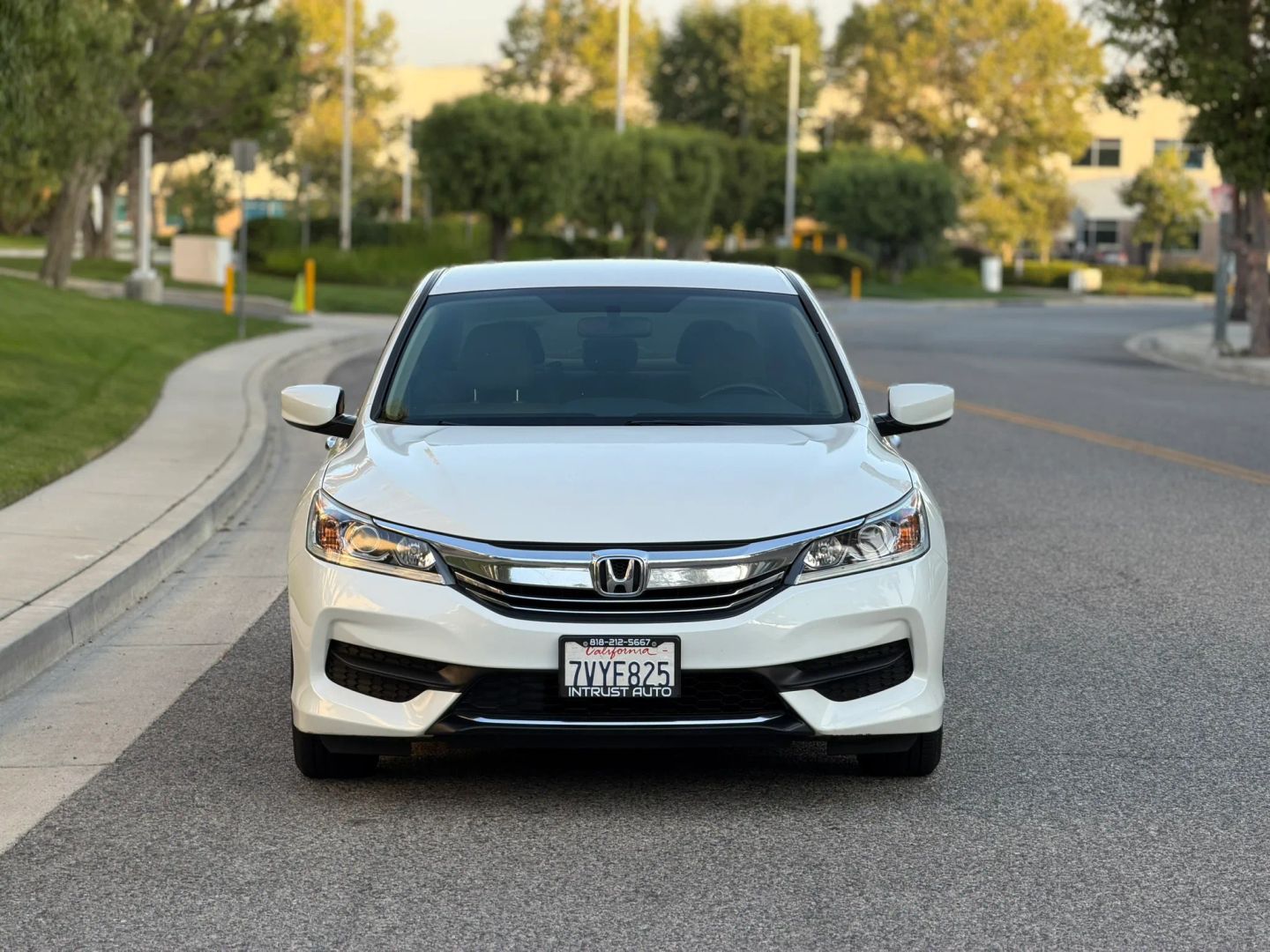honda accord 2017 1HGCR2F39HA118197 image honda accord 2017 1HGCR2F39HA118197 image