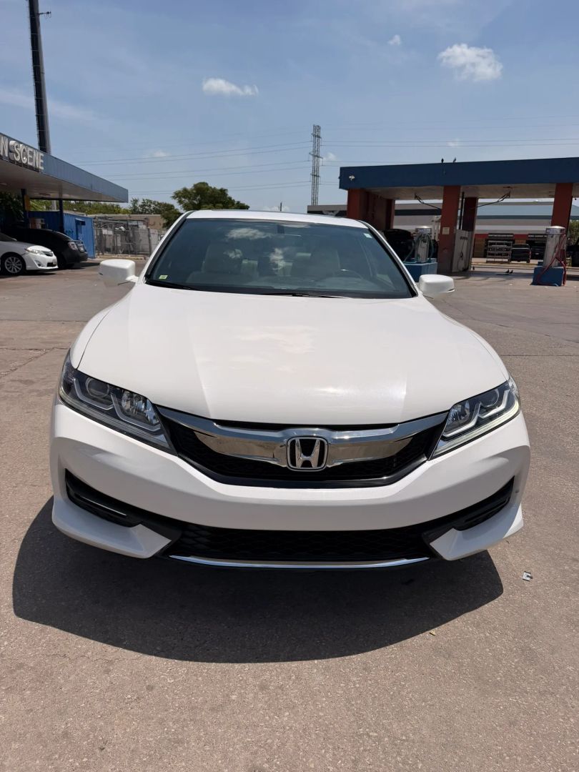 honda accord 2017 1HGCT2B88HA005554 image honda accord 2017 1HGCT2B88HA005554 image