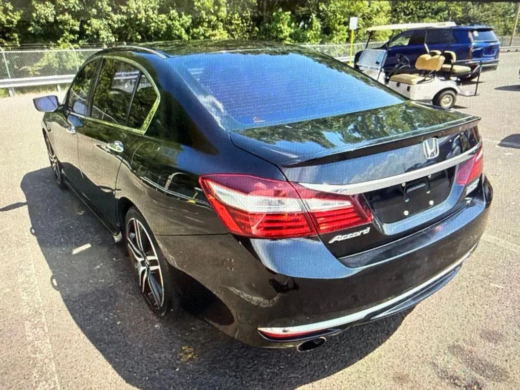 honda accord 2017 1HGCR2F19HA305034 image honda accord 2017 1HGCR2F19HA305034 image