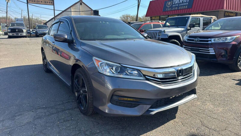 Honda Accord 2017 1HGCR2E14HA127809 image Honda Accord 2017 1HGCR2E14HA127809 image