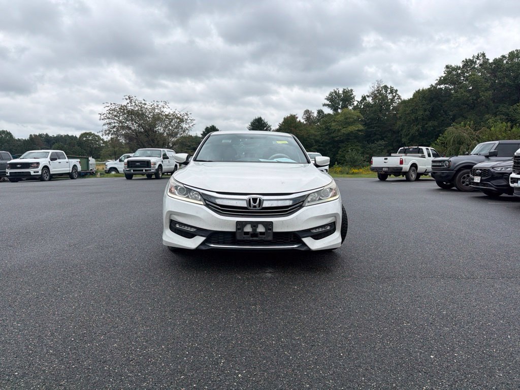 honda accord 2017 1HGCR2F55HA161338 image honda accord 2017 1HGCR2F55HA161338 image