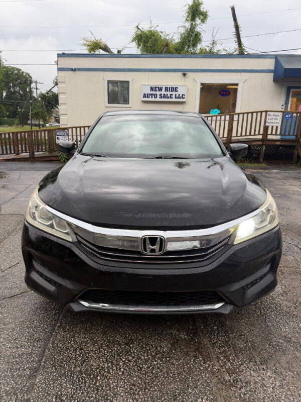 honda accord 2017 1HGCR2F39HA079305 image honda accord 2017 1HGCR2F39HA079305 image