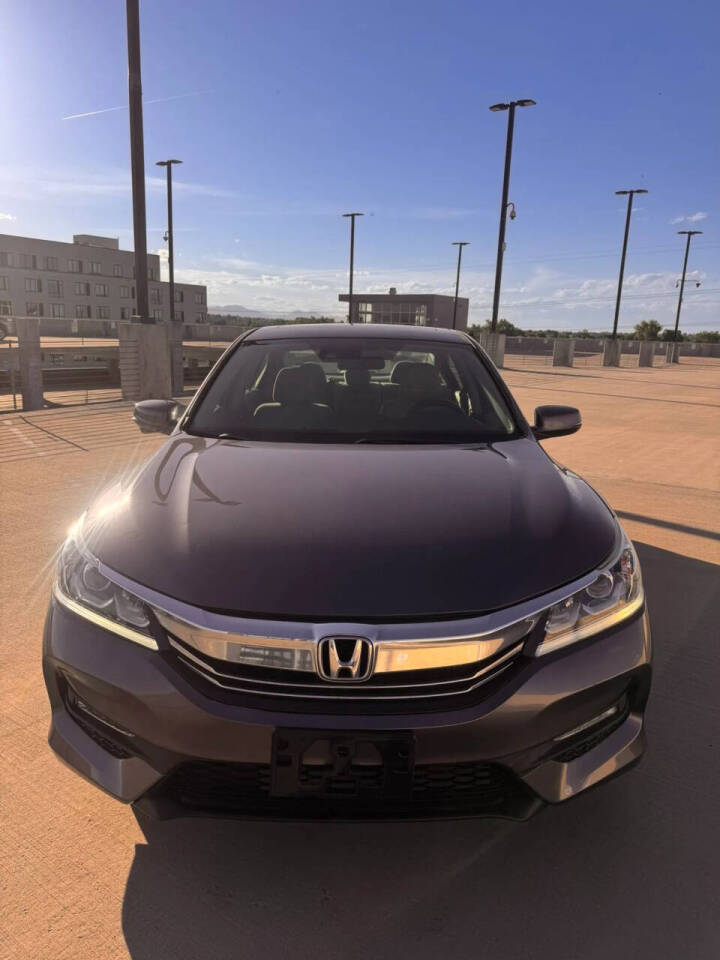 honda accord 2017 1HGCR2F03HA071061 image honda accord 2017 1HGCR2F03HA071061 image