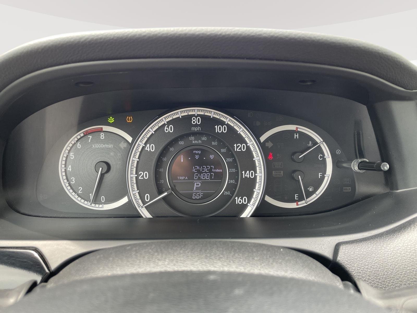honda accord 2017 1HGCR2F30HA133056 image honda accord 2017 1HGCR2F30HA133056 image