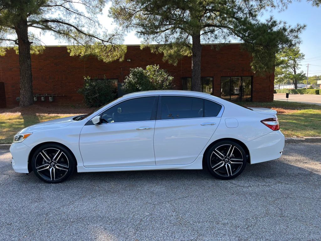 honda accord 2017 1HGCR2F57HA149031 image honda accord 2017 1HGCR2F57HA149031 image