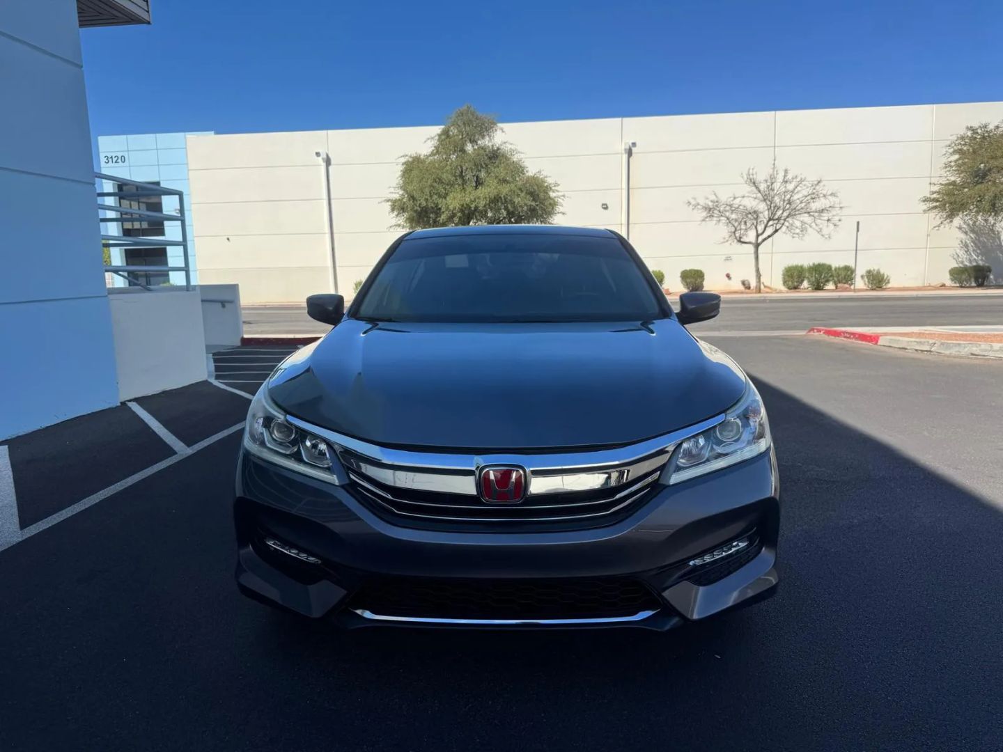 honda accord 2017 1HGCR2F37HA184117 image honda accord 2017 1HGCR2F37HA184117 image