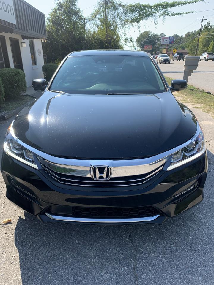 honda accord 2017 1HGCR2F08HA147888 image honda accord 2017 1HGCR2F08HA147888 image
