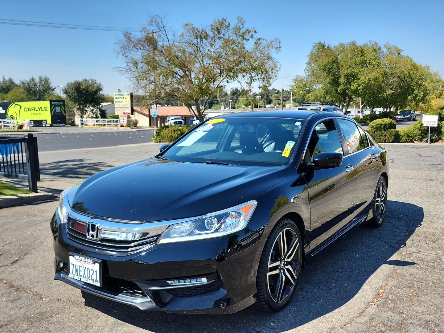 honda accord 2017 1HGCR2F10HA049138 image honda accord 2017 1HGCR2F10HA049138 image
