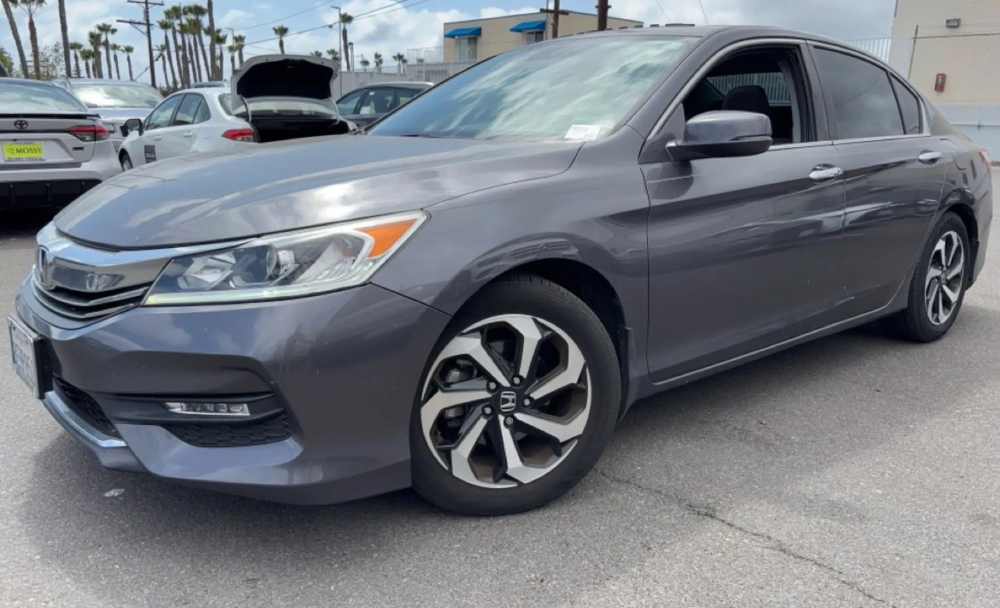 honda accord 2017 1HGCR2F04HA199891 image honda accord 2017 1HGCR2F04HA199891 image