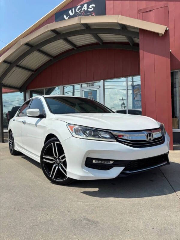 honda accord 2017 1HGCR2F10HA127983 image honda accord 2017 1HGCR2F10HA127983 image