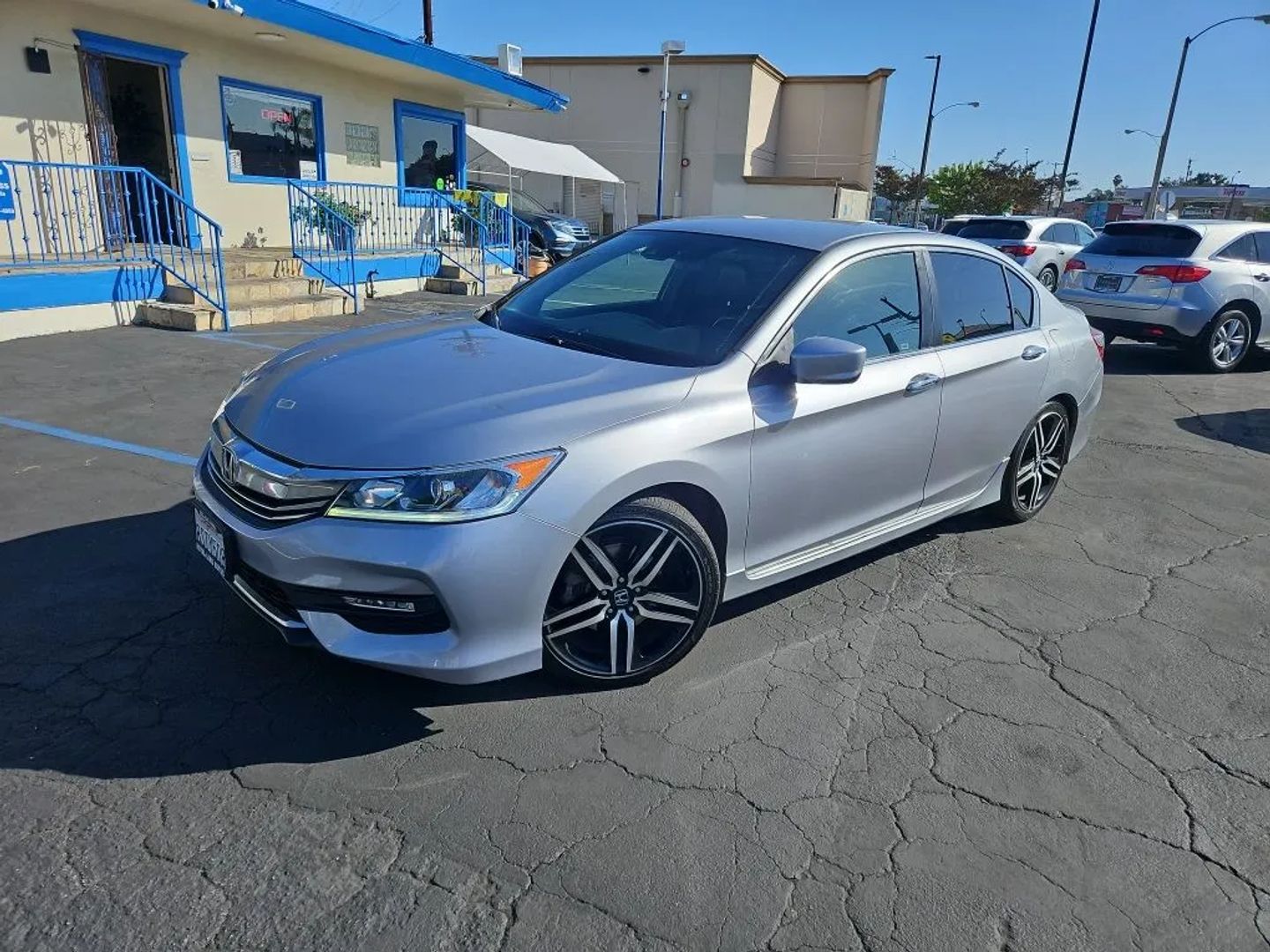 honda accord 2017 1HGCR2F67HA013572 image honda accord 2017 1HGCR2F67HA013572 image
