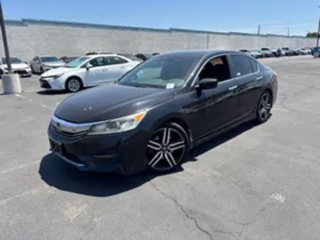 honda accord 2017 1HGCR2F59HA105046 image honda accord 2017 1HGCR2F59HA105046 image