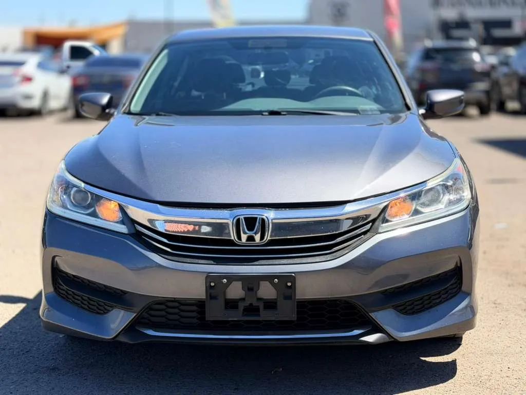 honda accord 2017 1HGCR2F30HA162279 image honda accord 2017 1HGCR2F30HA162279 image