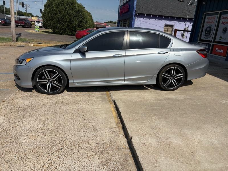 honda accord 2017 1HGCR2F19HA259446 image honda accord 2017 1HGCR2F19HA259446 image