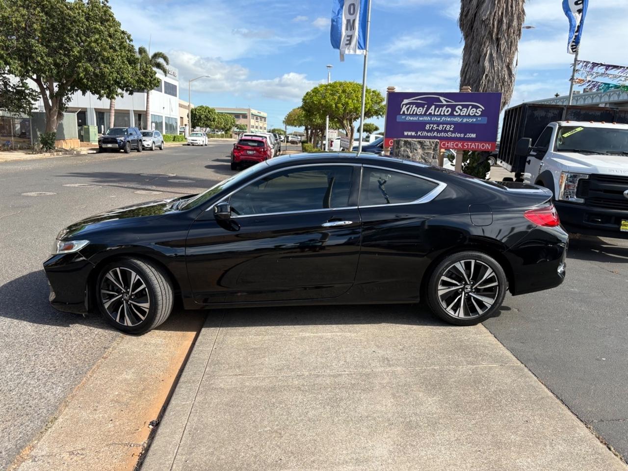 honda accord 2017 1HGCT2B81HA001961 image honda accord 2017 1HGCT2B81HA001961 image