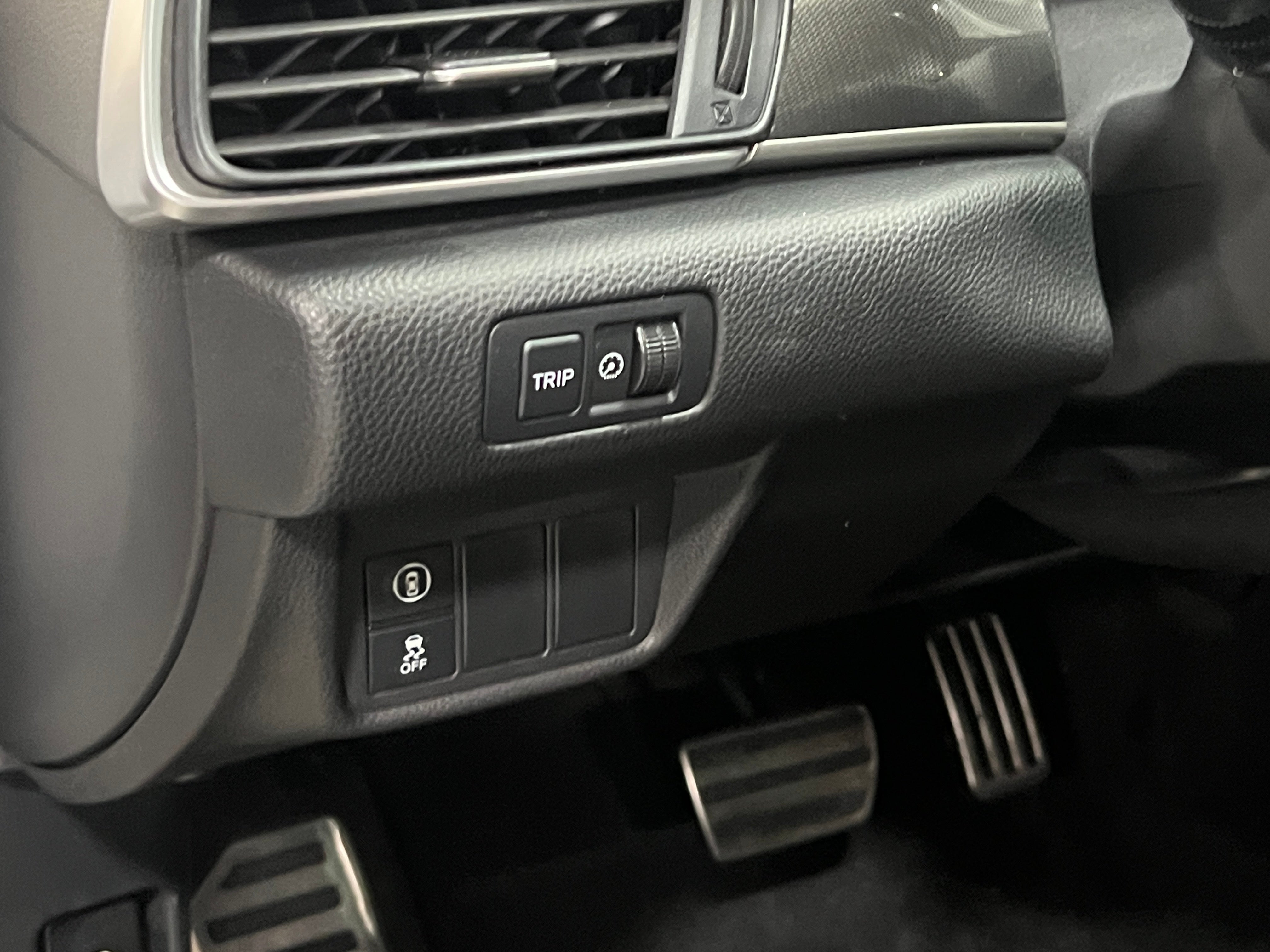 honda accord 2020 1HGCV1F36LA131570 image honda accord 2020 1HGCV1F36LA131570 image