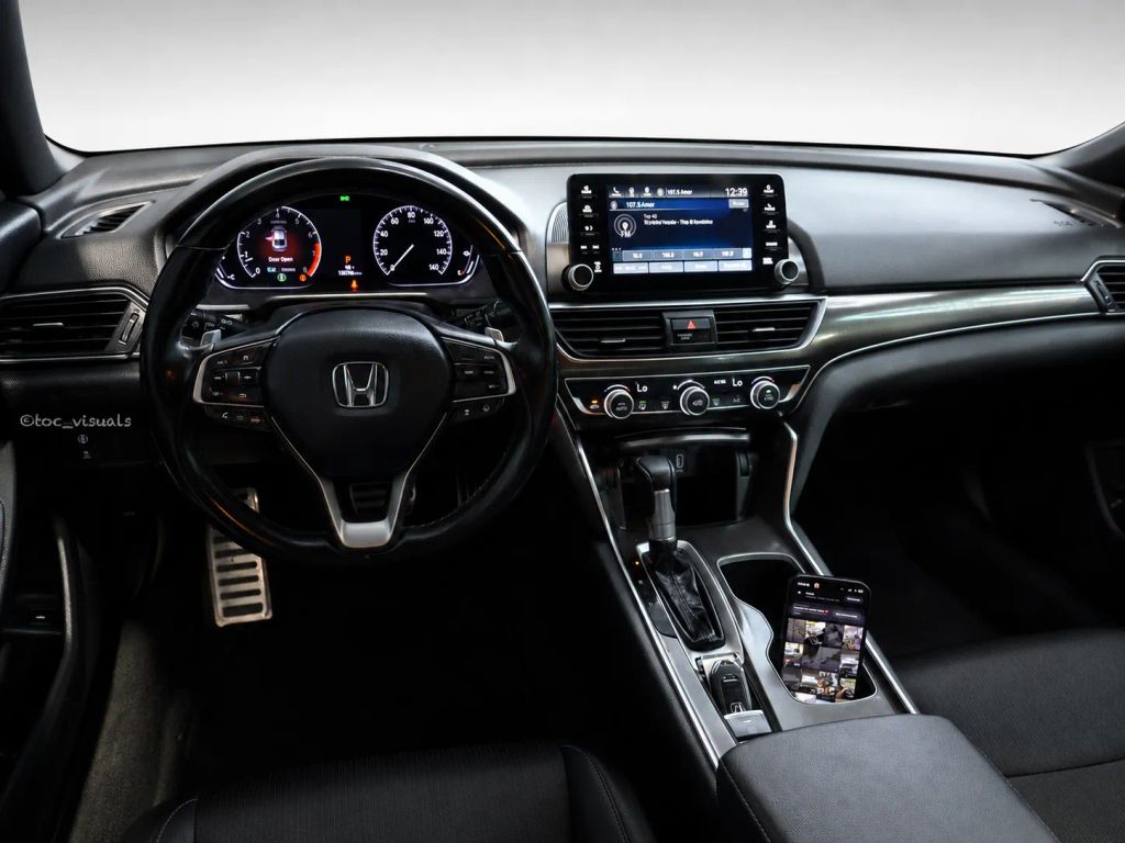 honda accord 2020 1HGCV1F35LA061060 image