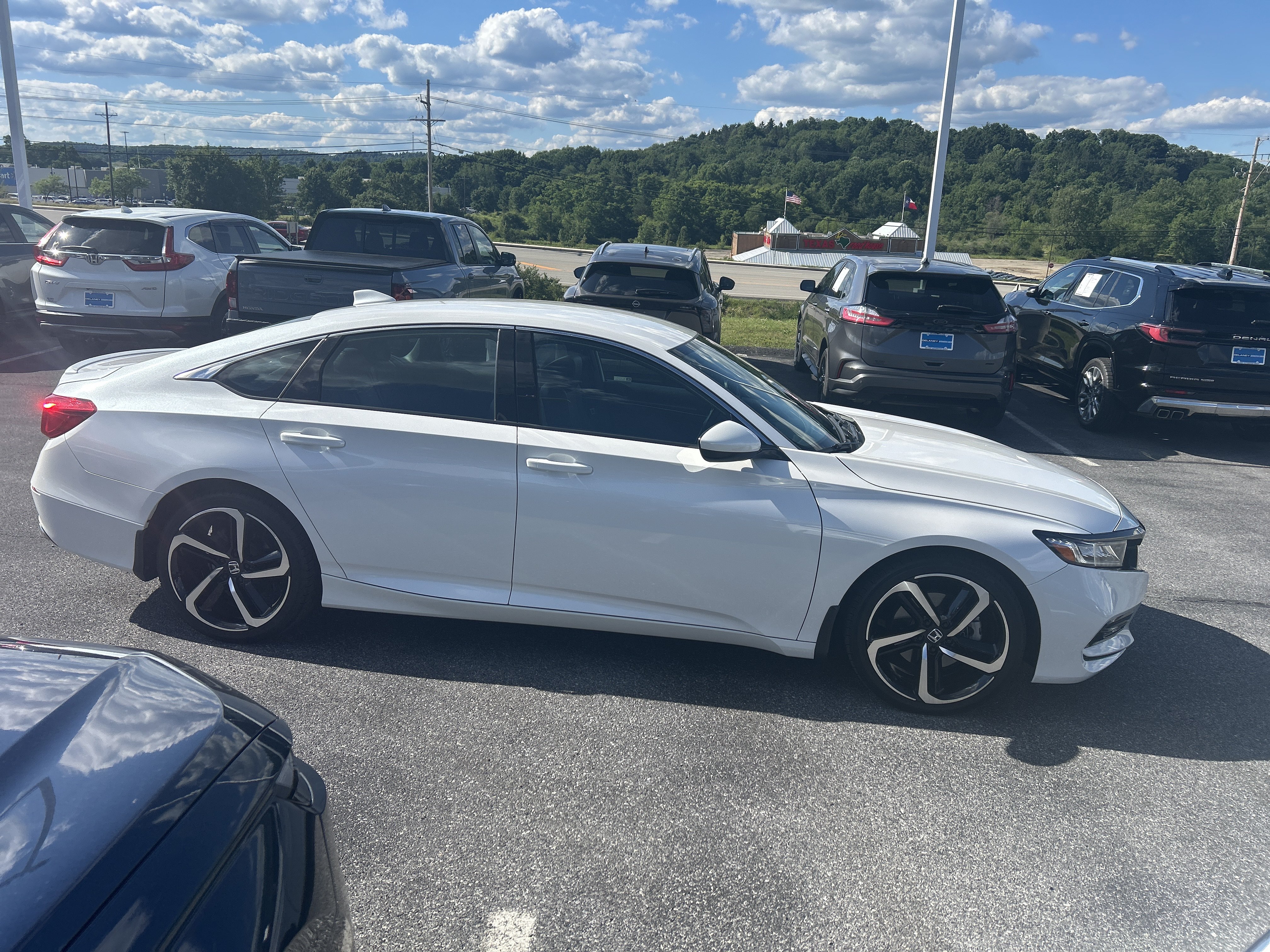 honda accord 2020 1HGCV1F33LA153770 image honda accord 2020 1HGCV1F33LA153770 image