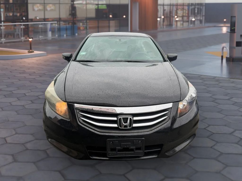 honda accord 2011 1HGCP2F6XBA152527 image honda accord 2011 1HGCP2F6XBA152527 image