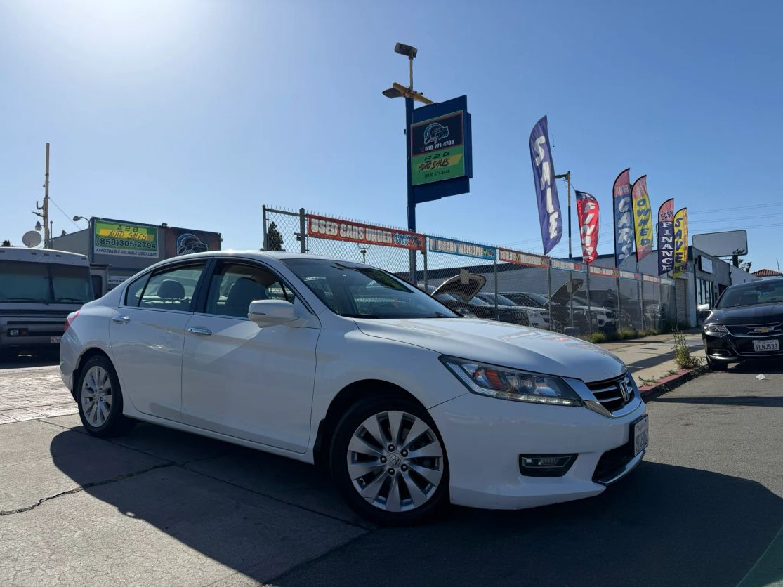 honda accord 2013 1HGCR3F96DA030762 image honda accord 2013 1HGCR3F96DA030762 image