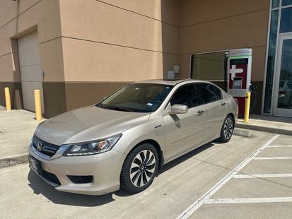 honda accord 2014 1HGCR6F50EA004075 image honda accord 2014 1HGCR6F50EA004075 image