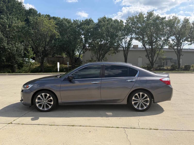 honda accord 2015 1HGCR2E5XFA059015 image honda accord 2015 1HGCR2E5XFA059015 image