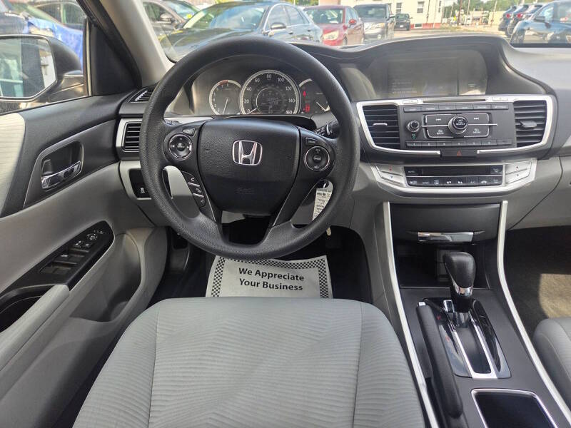 honda accord 2015 1HGCR2F37FA272324 image honda accord 2015 1HGCR2F37FA272324 image