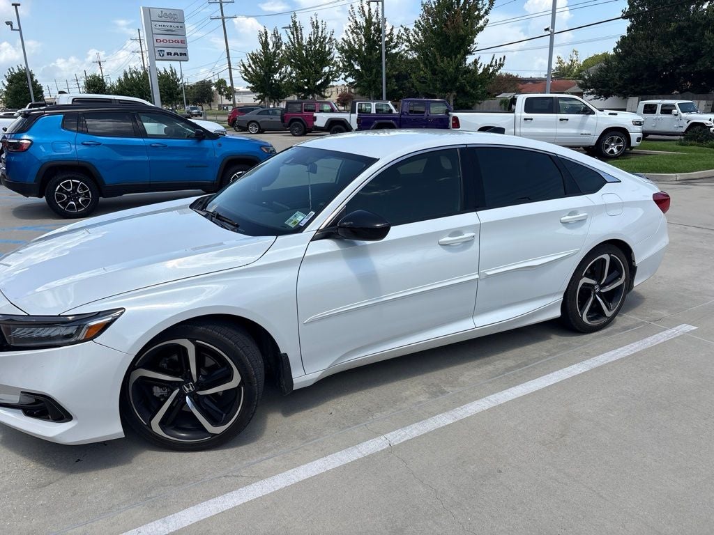 honda accord 2022 1HGCV1F30NA111978 image honda accord 2022 1HGCV1F30NA111978 image