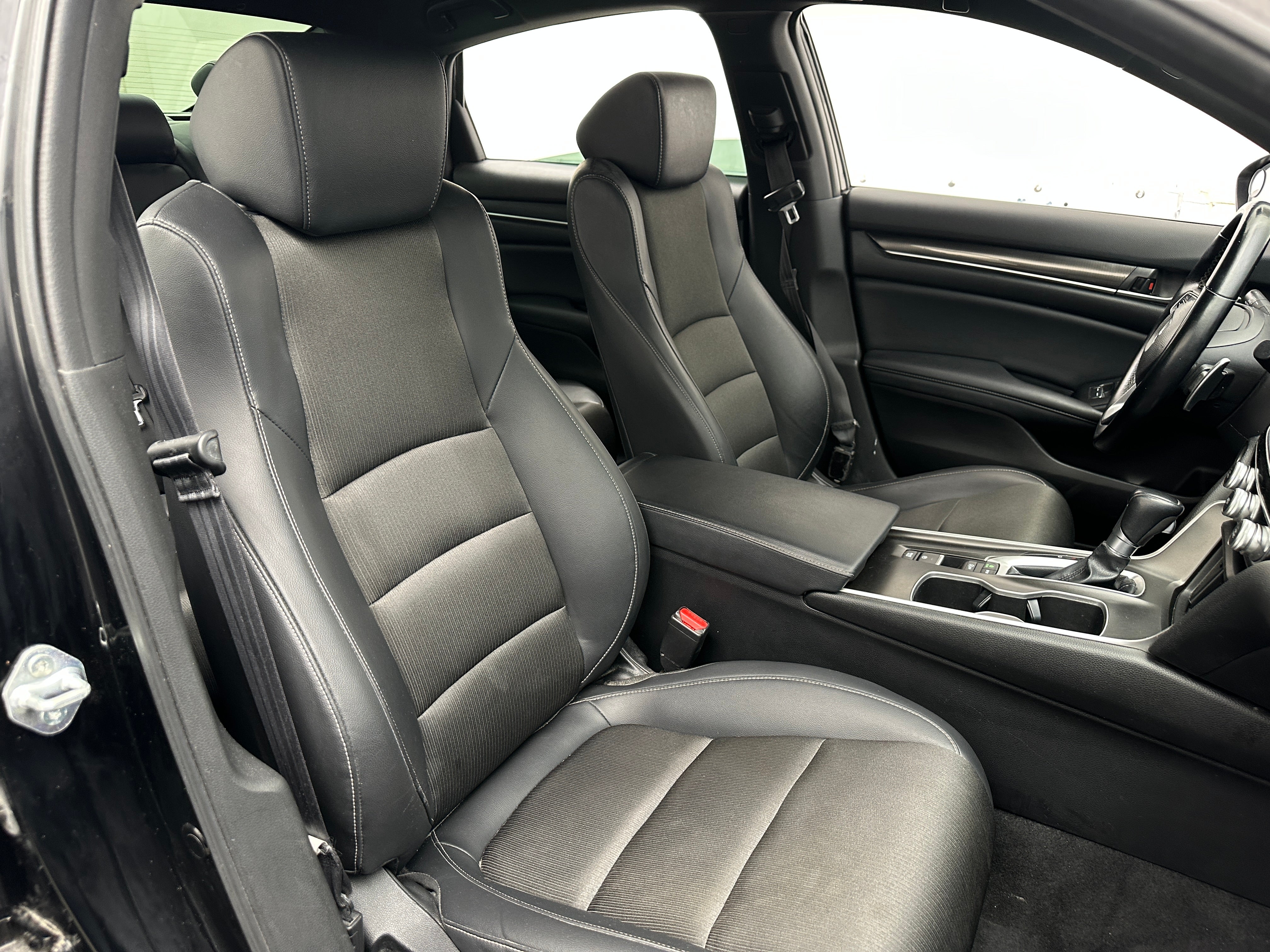 honda accord 2022 1HGCV1F33NA030795 image honda accord 2022 1HGCV1F33NA030795 image