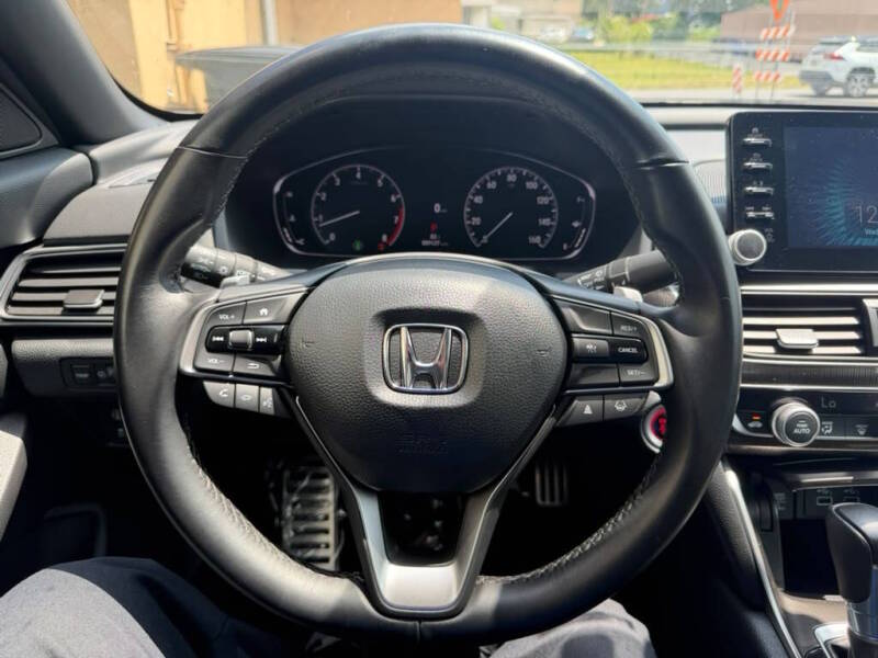 honda accord 2022 1HGCV1F32NA084184 image honda accord 2022 1HGCV1F32NA084184 image