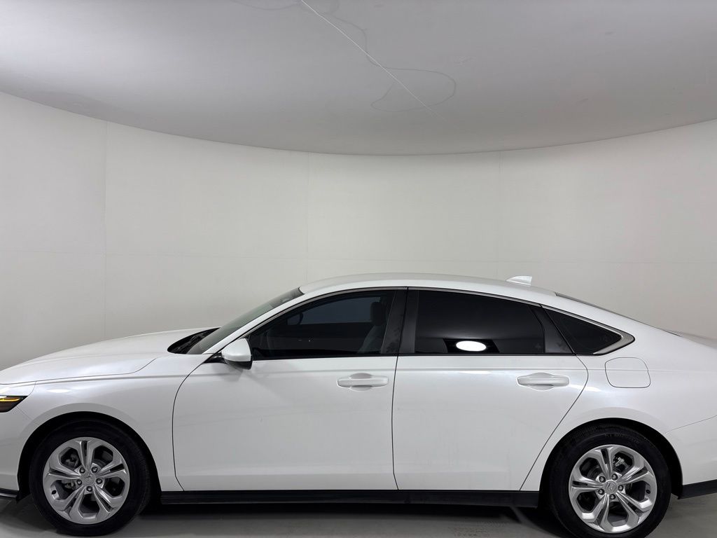 honda accord 2025 1HGCY1F25SA057717 image honda accord 2025 1HGCY1F25SA057717 image