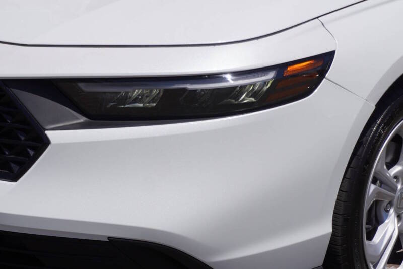 honda accord 2025 1HGCY1F27SA014206 image honda accord 2025 1HGCY1F27SA014206 image