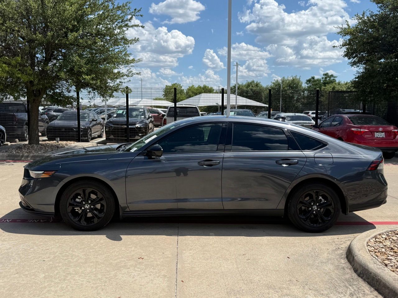 honda accord 2025 1HGCY1F46SA027577 image honda accord 2025 1HGCY1F46SA027577 image