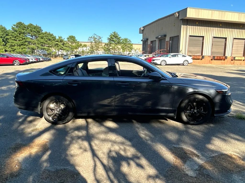honda accord 2025 1HGCY1F47SA056716 image honda accord 2025 1HGCY1F47SA056716 image